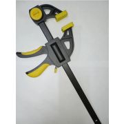 Струбцина пистолетная быстрозажимная 76251 300*495*70мм MaxiTool